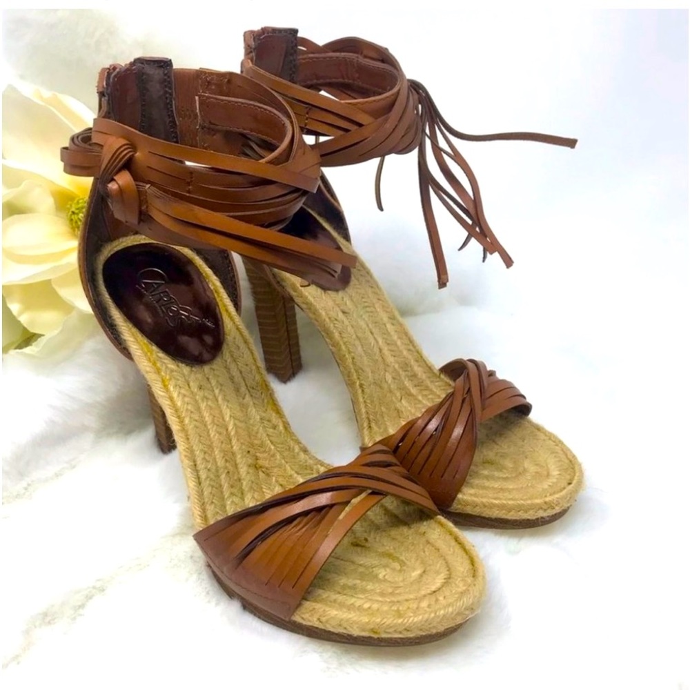 Carlos Santana Villa Leather Wrap Mustang Heel, 8